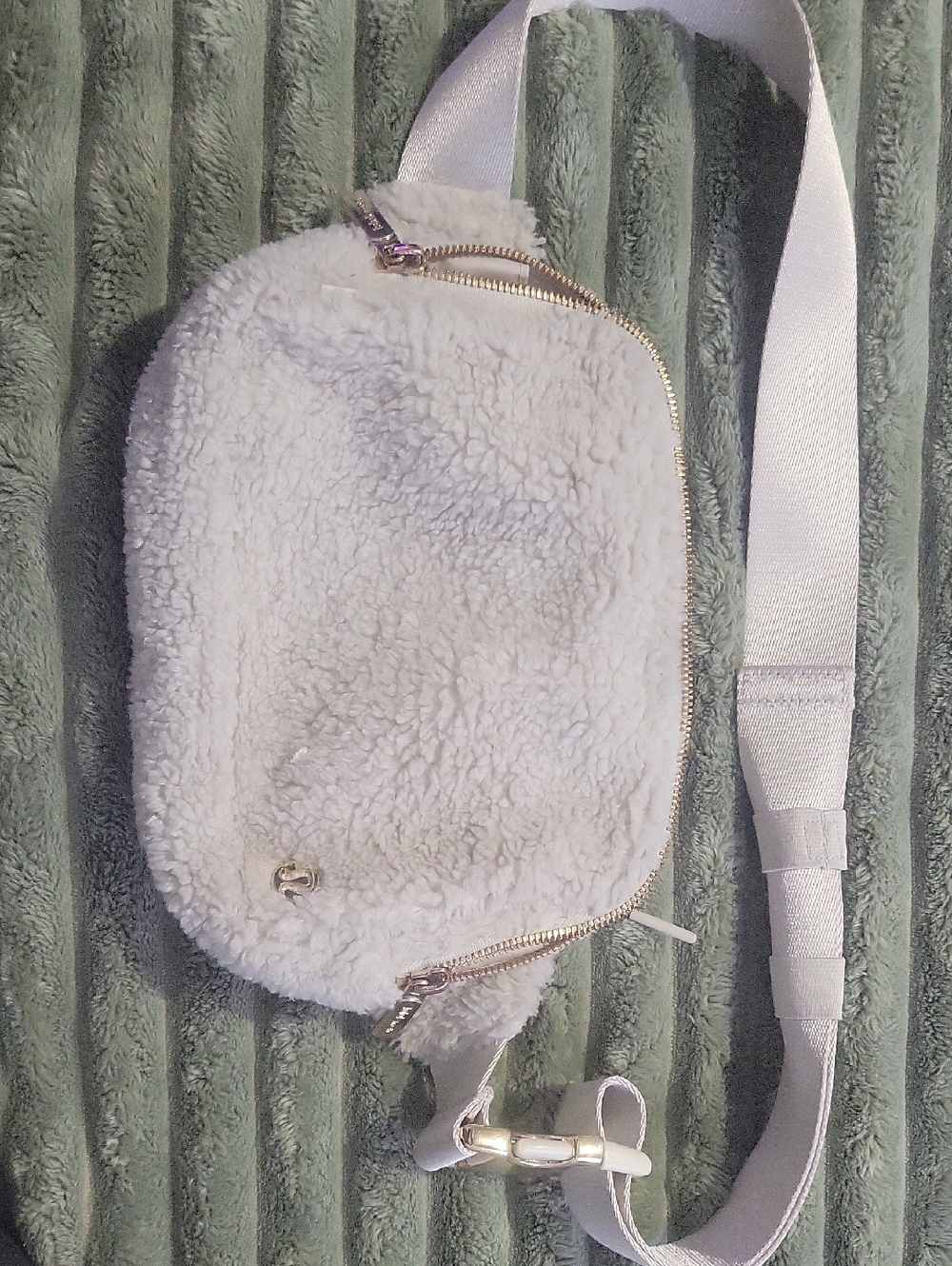 lululemon athletica White Sherpa Crossbody Sling Bag with Gold Hardware